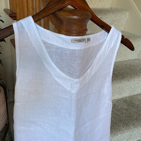 Valentina Naldi White Eyelet 100% Linen Top - Picture 2 of 9
